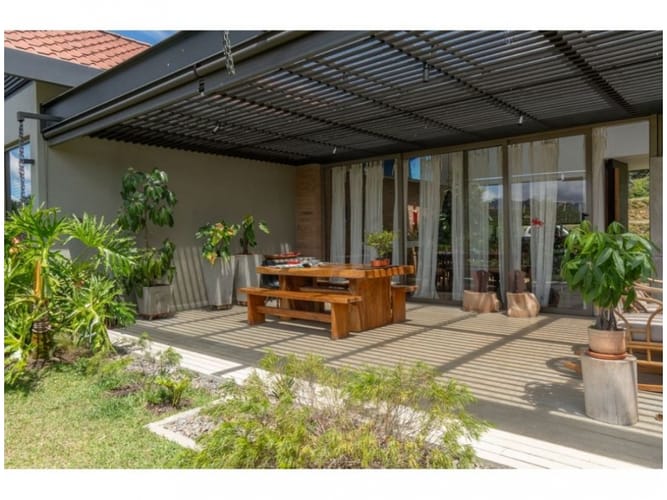 Casa de 4 alcobas en venta en Llano Grande, Rionegro, 467 m² · foto 24 de 24