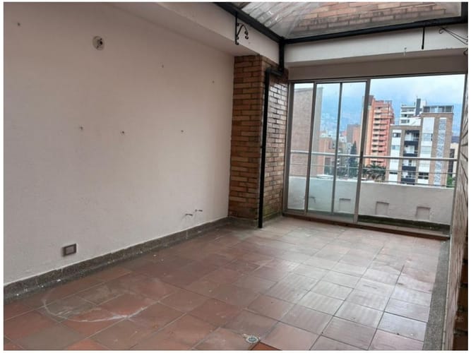 Apartamento en venta en Laureles, Medellín · foto 4 de 19