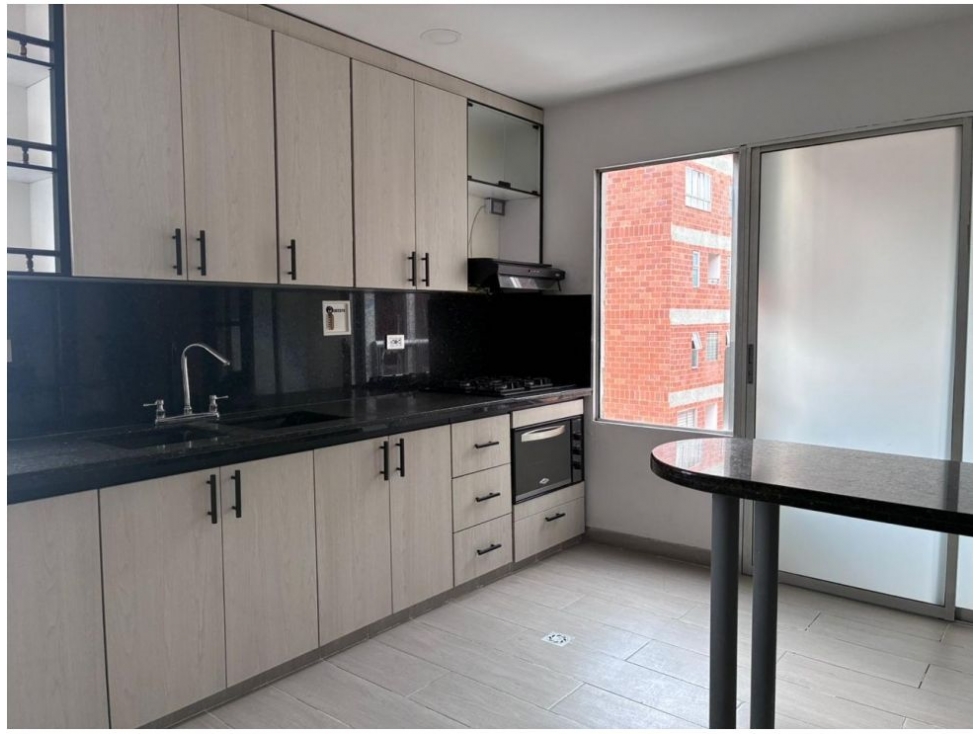 Apartamento en venta en Laureles, Medellín · foto 14 de 19