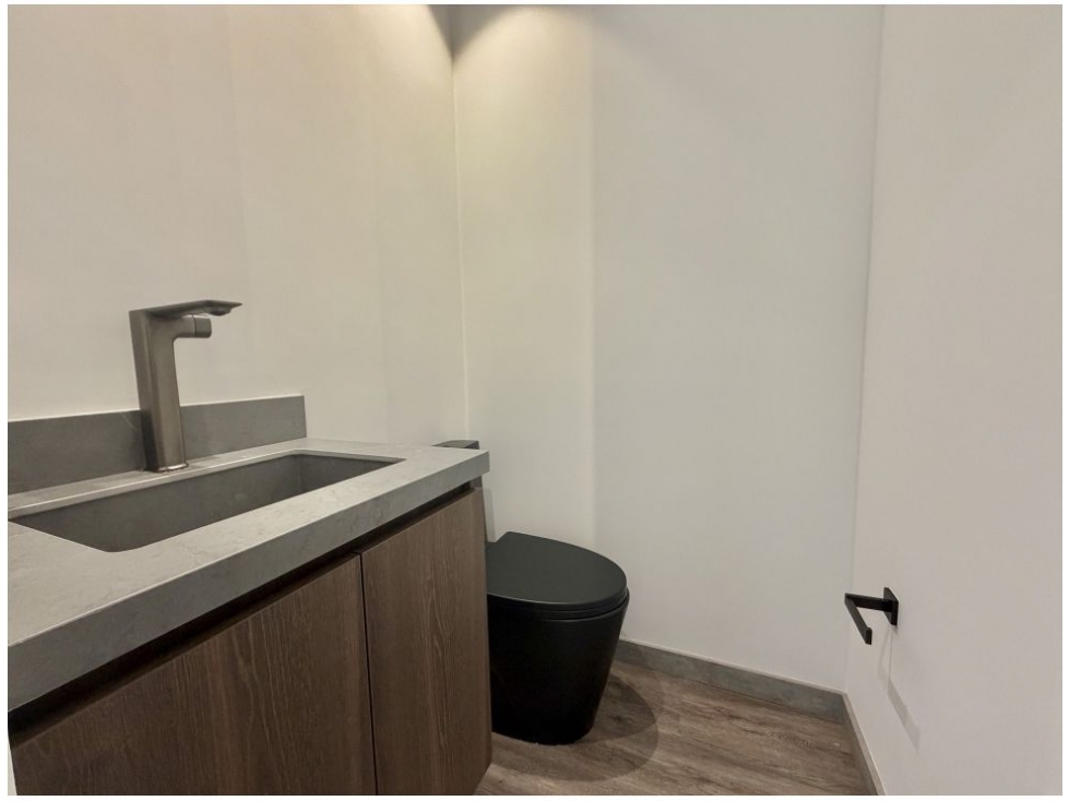 Apartamento en venta en Camino Verde, Envigado · foto 4 de 12