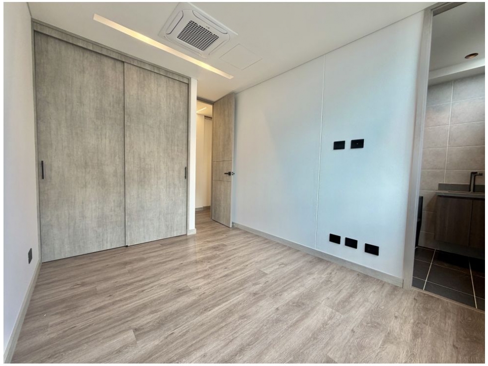 Apartamento en venta en Camino Verde, Envigado · foto 10 de 12