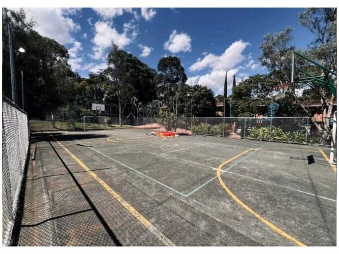 Casa en venta en San Isidro, Itagüí · foto 20 de 21