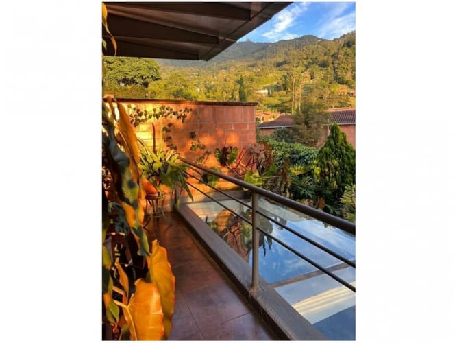 Casa en venta en Zona Centro, Envigado · foto 4 de 24