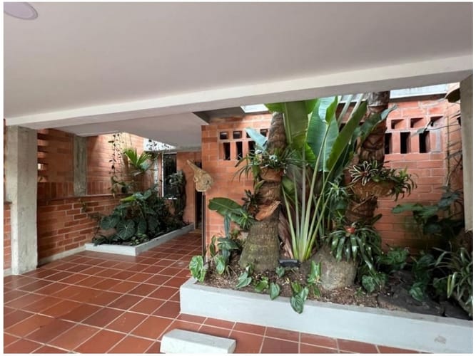 Casa en venta en Zona Centro, Envigado · foto 5 de 24