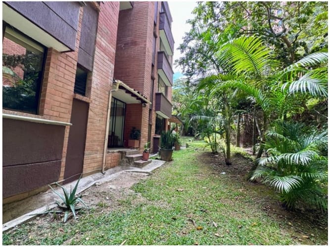 Apartamento de 4 alcobas en venta en El Poblado, Medellín, 280 m² · foto 5 de 24