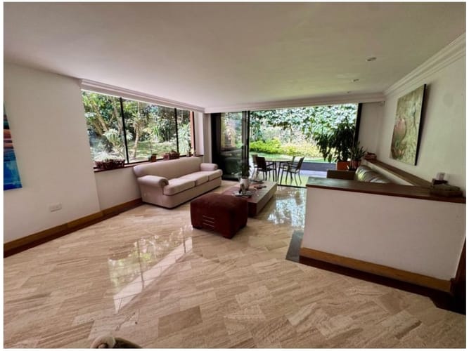Apartamento de 4 alcobas en venta en El Poblado, Medellín, 280 m² · foto 8 de 24