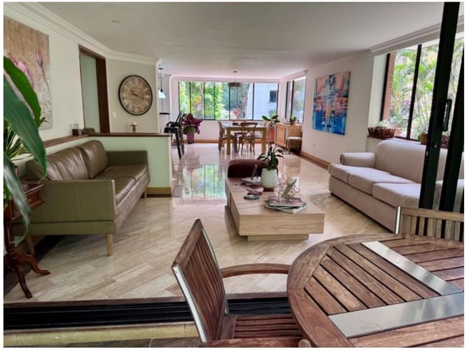 Apartamento de 4 alcobas en venta en El Poblado, Medellín, 280 m² · foto 9 de 24