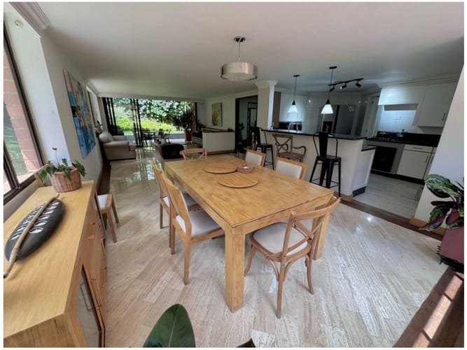 Apartamento de 4 alcobas en venta en El Poblado, Medellín, 280 m² · foto 13 de 24