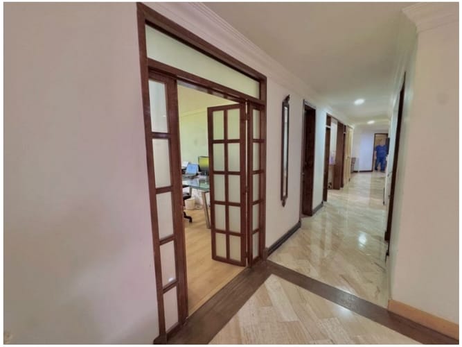 Apartamento de 4 alcobas en venta en El Poblado, Medellín, 280 m² · foto 16 de 24