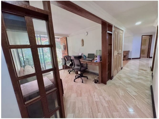 Apartamento de 4 alcobas en venta en El Poblado, Medellín, 280 m² · foto 18 de 24