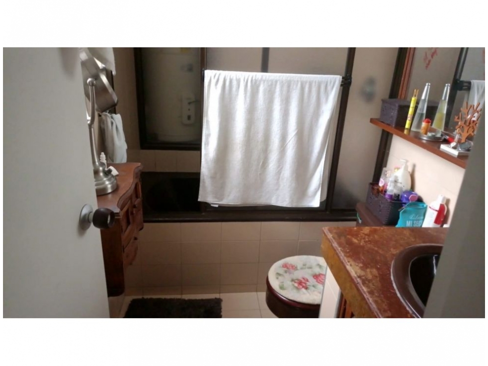 Apartamento en venta en La Abadia, Medellín · foto 9 de 10