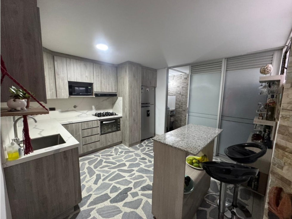 Apartamento en venta en La Almeria, Medellín · foto 12 de 23