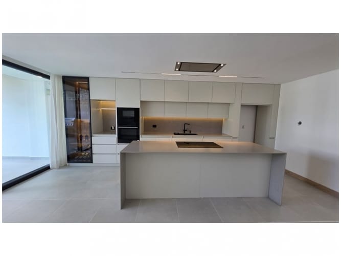 Apartamento en venta en Montessori, Envigado · foto 3 de 24