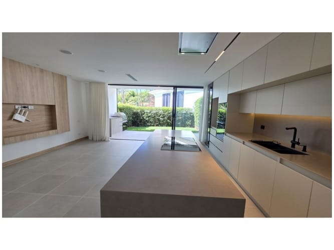 Apartamento en venta en Montessori, Envigado · foto 7 de 24