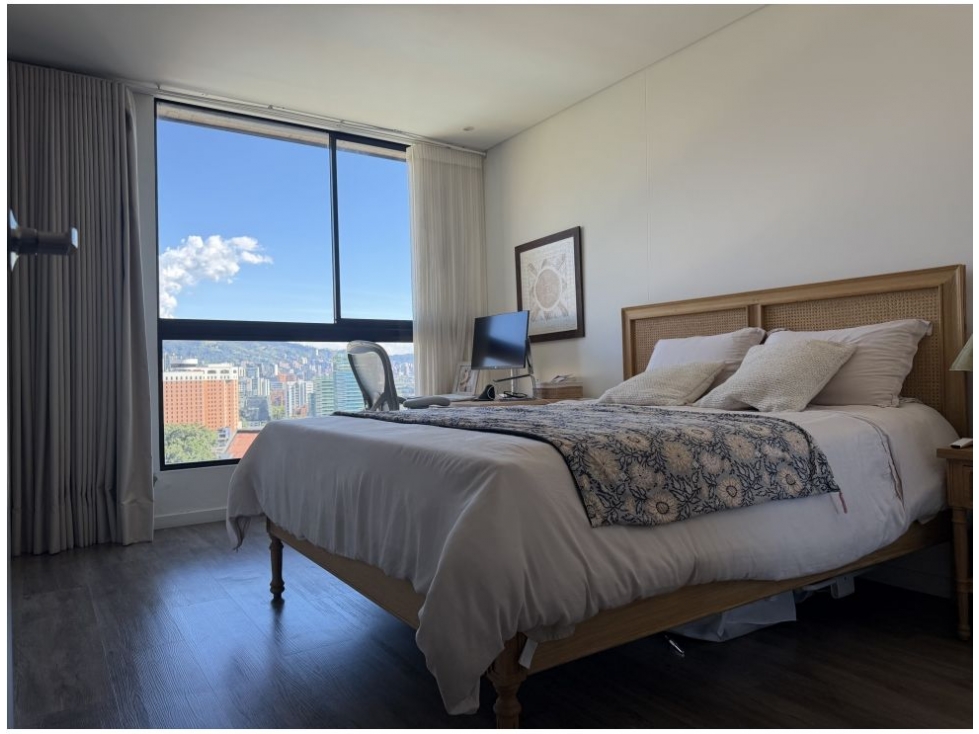 Apartamento en venta en Lalinde, Medellín · foto 8 de 24