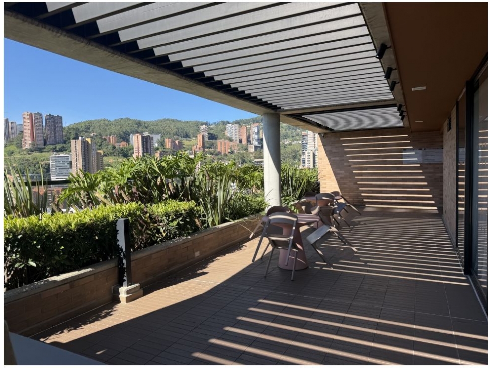 Apartamento en venta en Lalinde, Medellín · foto 18 de 24