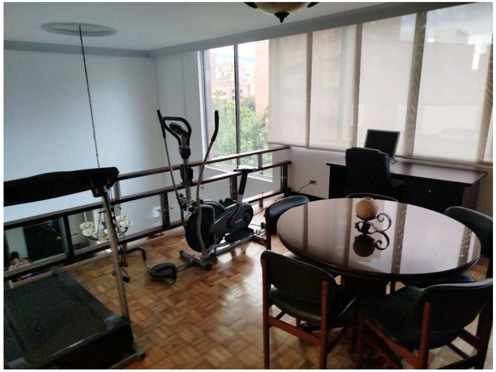 Apartamento en venta en Laureles, Medellín · foto 8 de 24