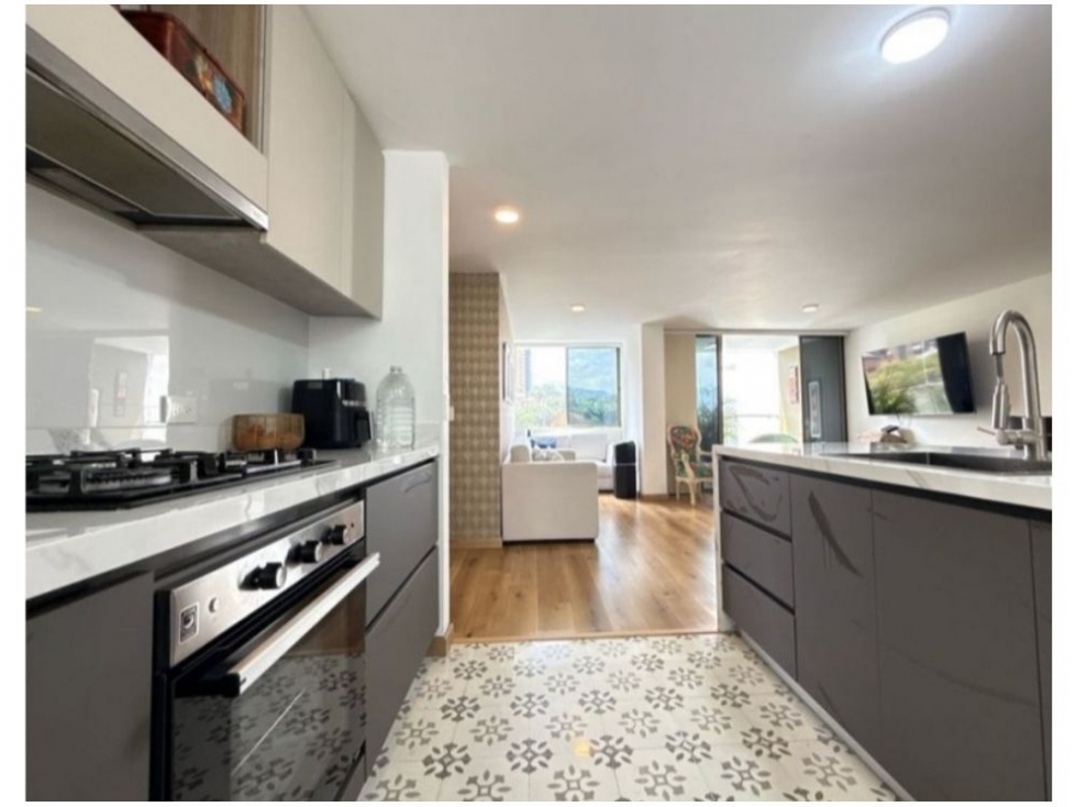 Apartamento en venta en La Abadia, Medellín · foto 6 de 19
