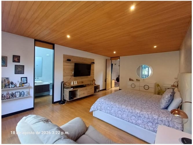 Casa de 5 alcobas en venta en Mesa, Envigado, 345 m² · foto 9 de 21