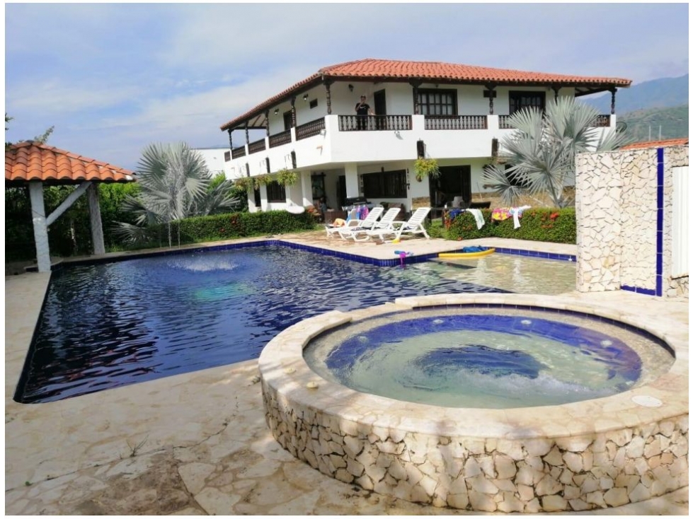 4BR Country House in Paso real (450 m²) for Sale - 2