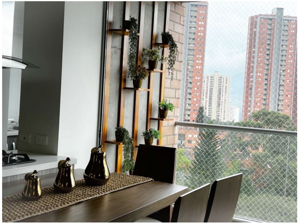 Apartamento en venta en Suramérica, La Estrella · foto 3 de 14