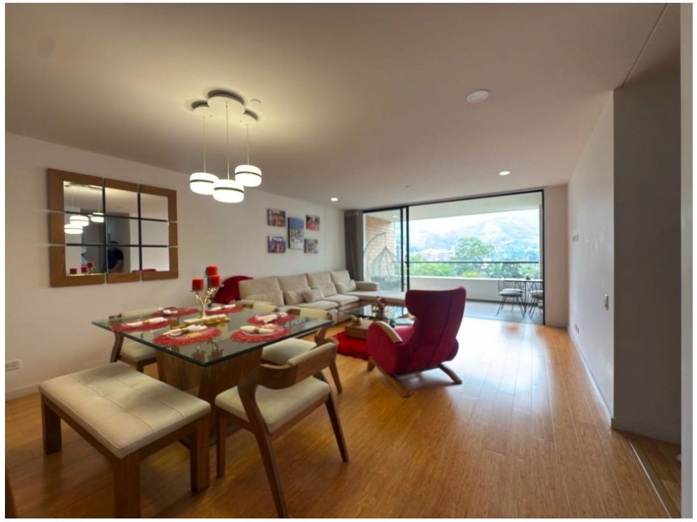 Apartamento en venta en Loma De Las Brujas, Envigado · foto 7 de 22