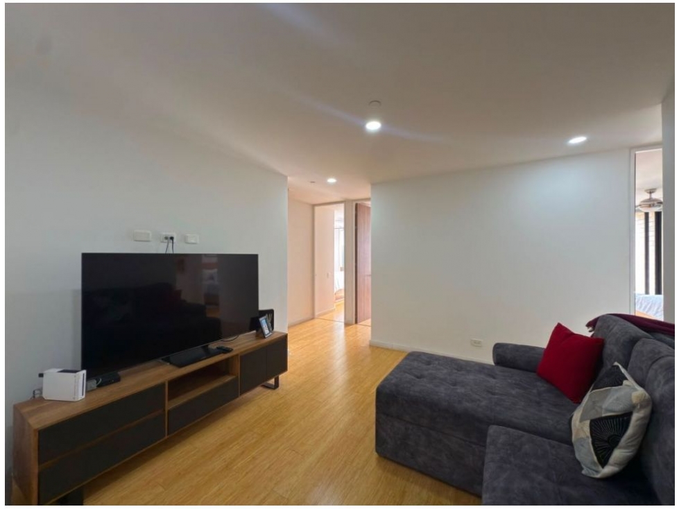 Apartamento en venta en Loma De Las Brujas, Envigado · foto 10 de 22