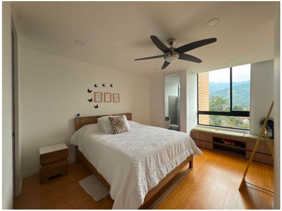 Apartamento en venta en Loma De Las Brujas, Envigado · foto 21 de 22
