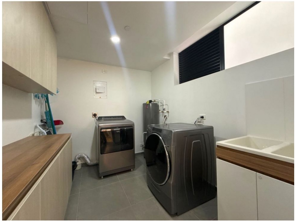 Apartamento en venta en Loma De Las Brujas, Envigado · foto 22 de 22