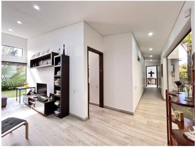 Casa de 4 alcobas en venta en Cabeceras De Llanogrande, Rionegro, 352 m² · foto 5 de 21
