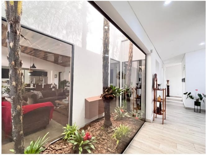 Casa de 4 alcobas en venta en Cabeceras De Llanogrande, Rionegro, 352 m² · foto 6 de 21