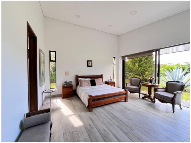Casa de 4 alcobas en venta en Cabeceras De Llanogrande, Rionegro, 352 m² · foto 9 de 21