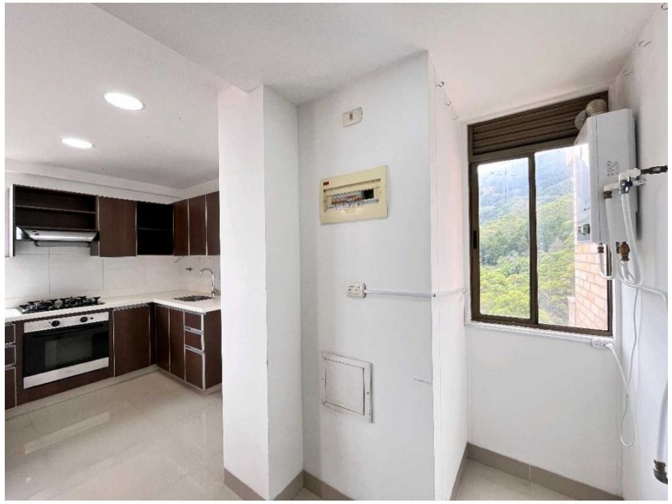Apartamento en venta en La Calera, Medellín · foto 10 de 24