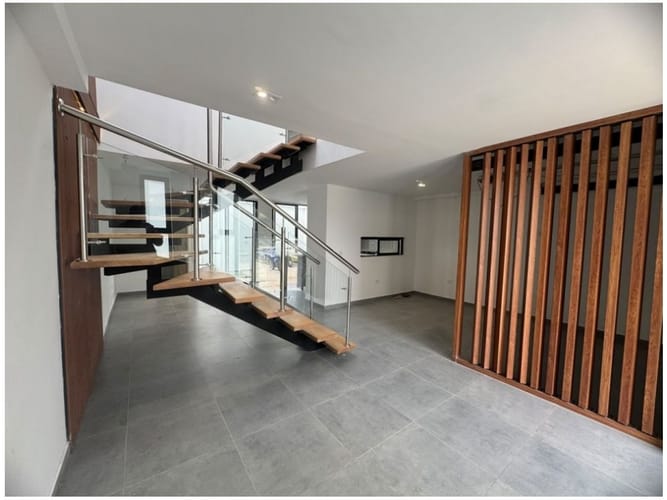 Casa de 3 alcobas en venta en El Tambo, La Ceja, 128 m² · foto 2 de 24