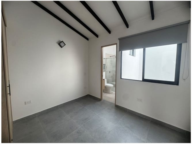 Casa de 3 alcobas en venta en El Tambo, La Ceja, 128 m² · foto 13 de 24