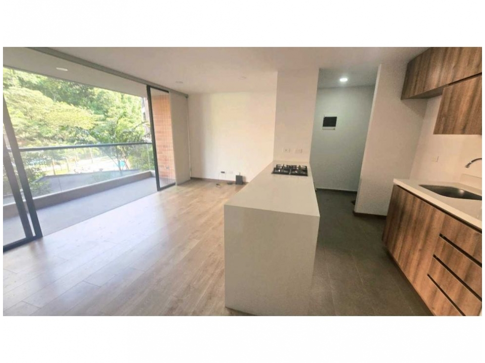 Apartamento en venta en Señorial, Envigado · foto 2 de 11