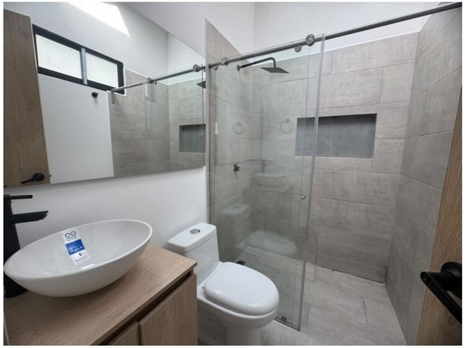 Casa de 3 alcobas en venta en El Tambo, La Ceja, 128 m² · foto 18 de 24