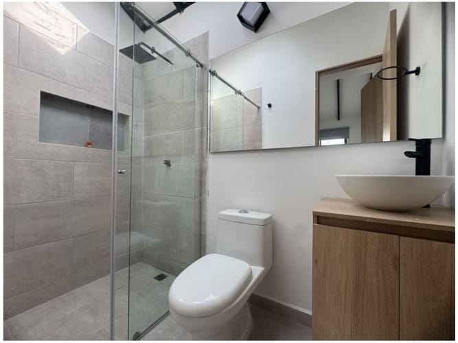 Casa de 3 alcobas en venta en El Tambo, La Ceja, 128 m² · foto 19 de 24