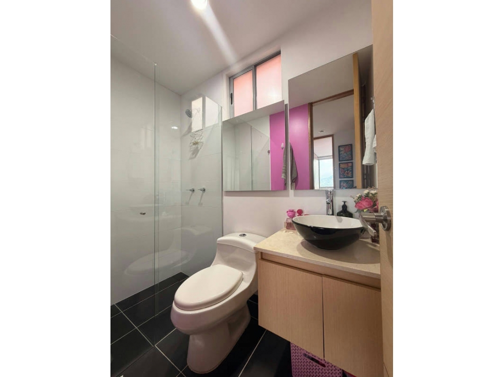 Apartamento en venta en Loma Benedictinos, Envigado · foto 9 de 15