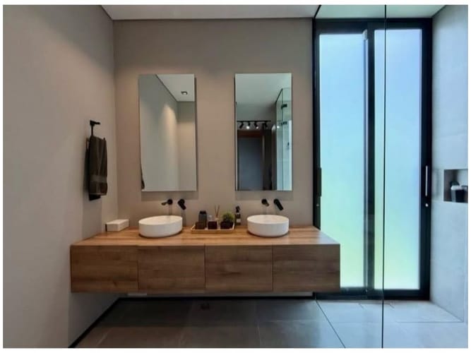 Casa de 4 alcobas en venta en Loma Del Chocho, Envigado, 270 m² · foto 6 de 8
