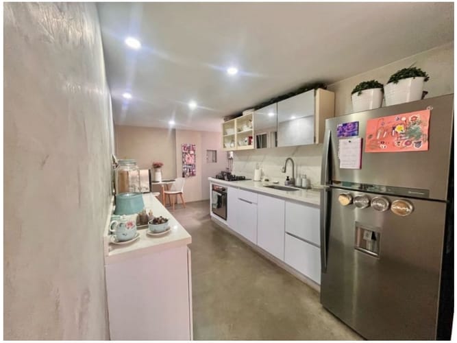Apartamento en venta en Las Lomas No.1, Medellín · foto 9 de 24
