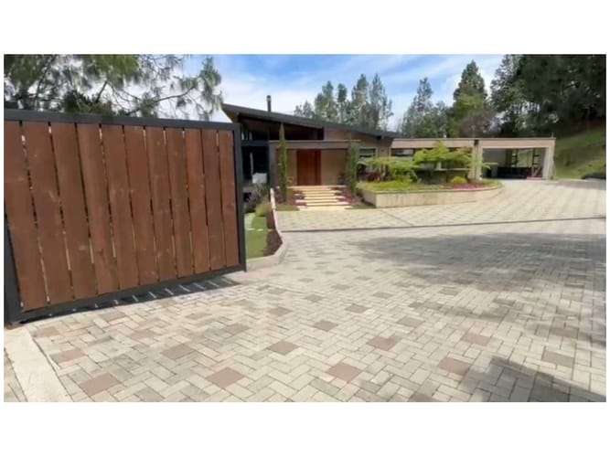 Casa de 5 alcobas en venta en Carrizales, Envigado · foto 11 de 24