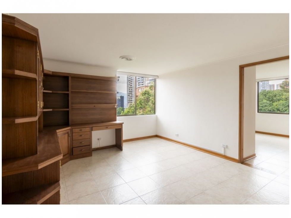 Apartamento en venta en Lalinde, Medellín · foto 8 de 24