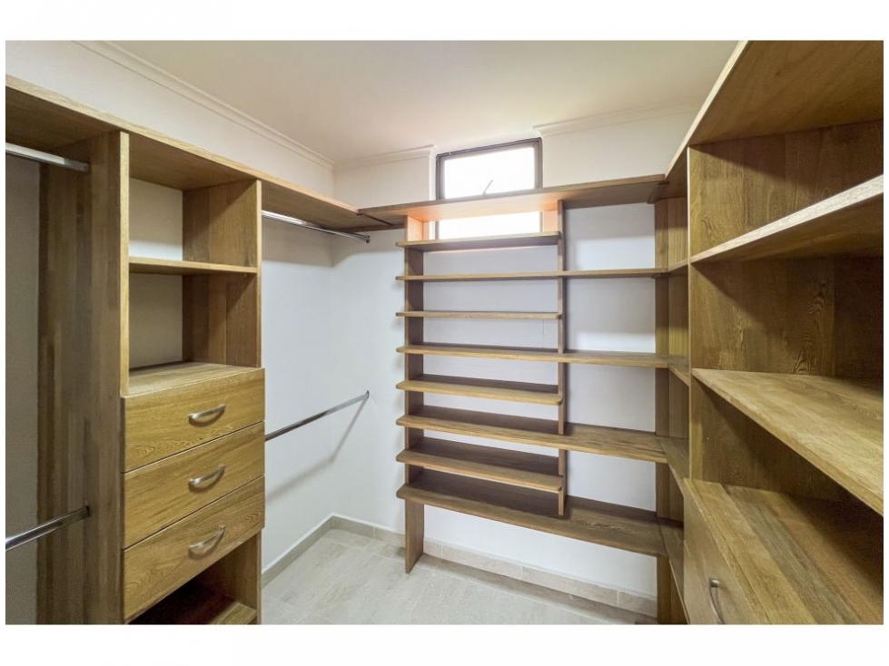 Apartamento en venta en Lalinde, Medellín · foto 23 de 24