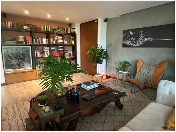 Casa de 2 alcobas en venta en Los Naranjos, Medellín, 105 m² · foto 10 de 17