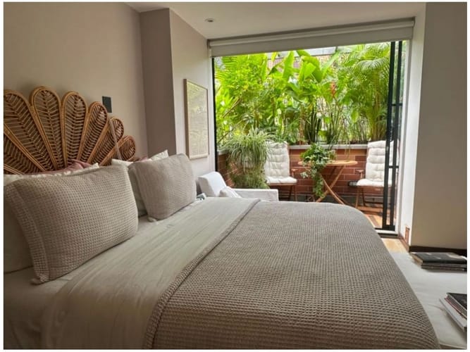 Casa de 2 alcobas en venta en Los Naranjos, Medellín, 105 m² · foto 13 de 17