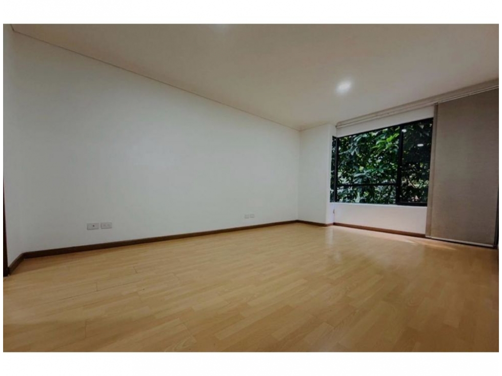Apartamento en venta en Zona Centro, Envigado · foto 18 de 22