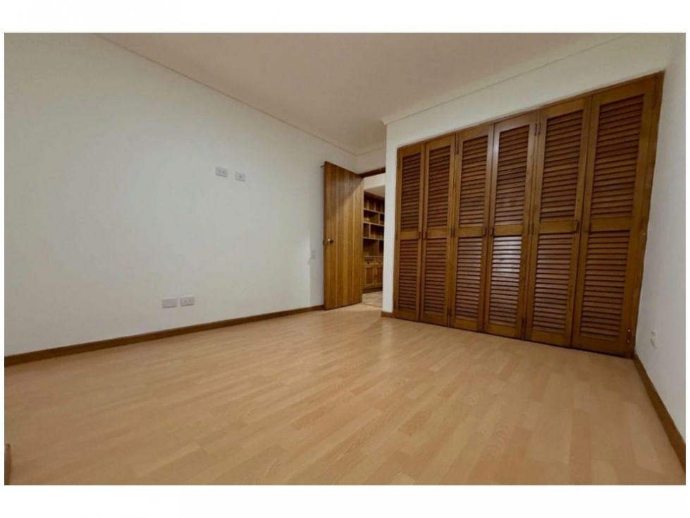 Apartamento en venta en Zona Centro, Envigado · foto 20 de 22