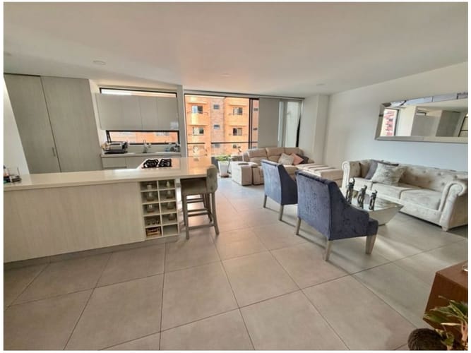 Apartamento de 3 alcobas en venta en Bolivariana, Medellín, 102 m² · foto 2 de 14