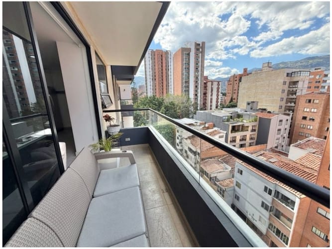 Apartamento de 3 alcobas en venta en Bolivariana, Medellín, 102 m² · foto 5 de 14